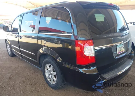 2013 Chrysler Town & Country Touring from USA, damaged, VIN 2C4RC1BG2DR637899